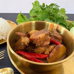 ข้าว หมูต้มเค็ม Thịt kho  🇻🇳