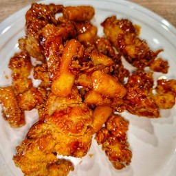 ไก่ทอดต๊อกบกกี