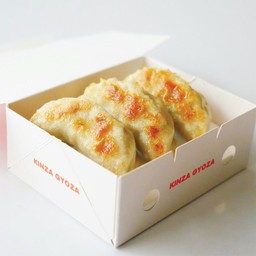 เกี๊ยวซ่าหมู KINZA GYOZA (ทอดน้ำ) 3 ชิ้น