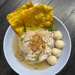 ก๋วยเตี๋ยวน้ำใส