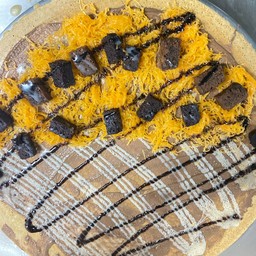 บราวนี่+นูเทลล่า+ฝอยทอง ราดชอค