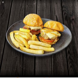 [อร่อยซ่ากับโค้ก] มินิเบอร์เกอร์หมู. +  โค้ก ออริจินัล (กระป๋อง)