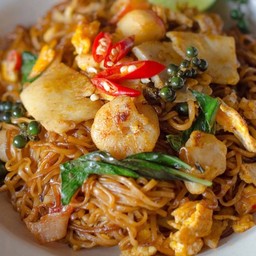 มาม่าขี้เมาทะเล