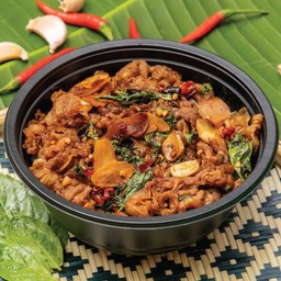 ข้าวกะเพราเนื้อออสเตรเลียพ่นไฟ