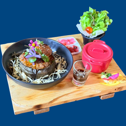 ข้าวแฮมเบิร์กสอดไส้ชีส เนื้อ