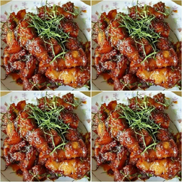 หมูกรอบคำโตจานเดียว