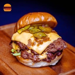 เบอร์เกอร์เนื้อ