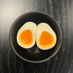 ท็อปปิ้งไข่ต้มหมักซอส