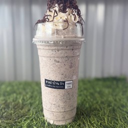 โอริโอ้ปั่นวิปครีม + ช็อกขูด