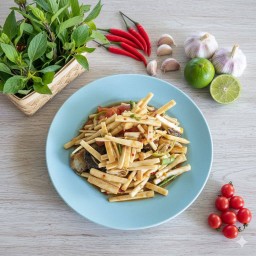 ตำยอดมะพร้าว