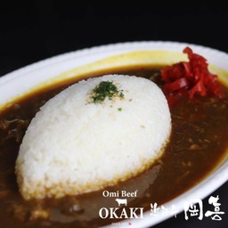 ข้าวแกงกะหรี่เนื้อโอมิ