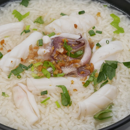 ข้าวต้มทรงเครื่อง