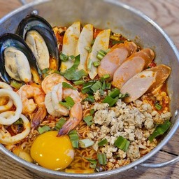 มาม่าทะเล