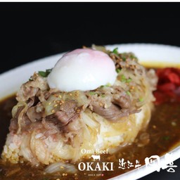 ข้าวหน้าเนื้อสุกี้แกงกะหรี่เนื้อโอมิ