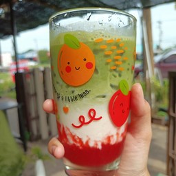 มัทฉะสตอเบอรี่