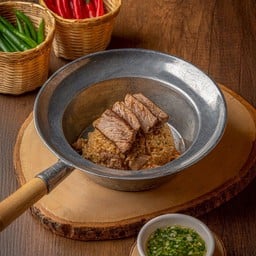 ข้าวผัดโครตมันเนื้อ