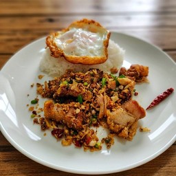 หมูกรอบคั่วพริกเกลือxข้าวคั่ว