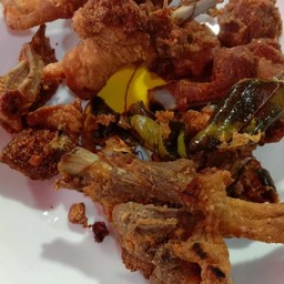 เป็ดทอดสมุนไพร