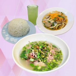 โปรเล้งแซ้บ...แซ่บ ยำหมูยอ