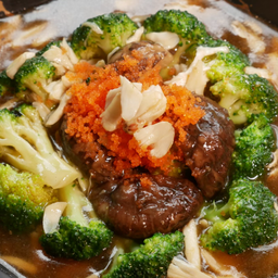 บล๊อคเคอรี่ผัดมันปู