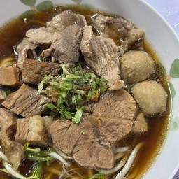 หอมเนื้อ เตี๋ยวเนื้อตุ๋น เตี๋ยวหมูตุ๋น