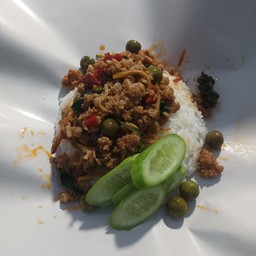 ยำเมเม ตำบลบ้านเกาะ อำเภอเมืองสมุทรสาคร