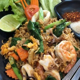 มาม่าผัด