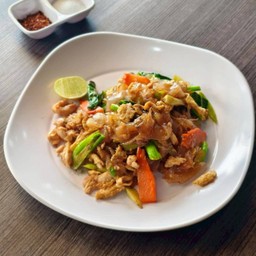 ผัดซีอิ๊วหมู