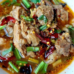 ต้มแซ่บ เนื้อ+เอ็นตุ๋น นุ่มๆ พริกแห้ง ใบกะเพรา