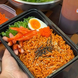 มาม่าทรงเครื่อง