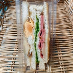 เเซนวิชWinWin สาธร