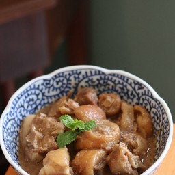 หย่าเก่ย Giả Cầy