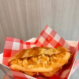 แซนด์วิชครอฟเฟิลไก่หยองมายอง