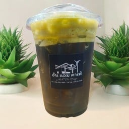 ชาเขียวน้ำผึ้งเย็น