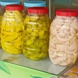 ผลไม้ปอกนินนิน