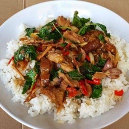 ครัวเจ้หลาน อาหารตามสั่ง และ เครื่องดื่ม@เลียบด่วนนาป่า