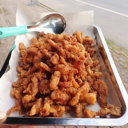 มิสเตอร์ข้าวเหนียวหมูทอด 25 บาท