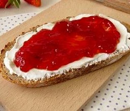 ซาวโดว์จ กรีก+แยมสตอเบอร์รี่