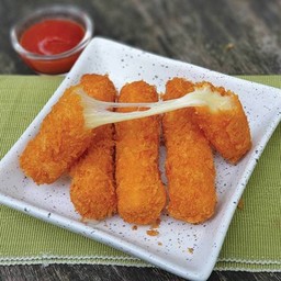 ชีสสติ๊ก ( 3 ชิ้นใหญ่ )