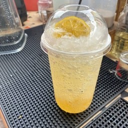 มะพร้าวปั่นนมสด