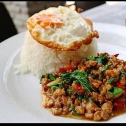 ข้าวไข่เจียวทรงเครื่อง🐖น้องออกัส🥩 2