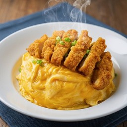 ข้าวไข่ข้นอกไก่ทอด