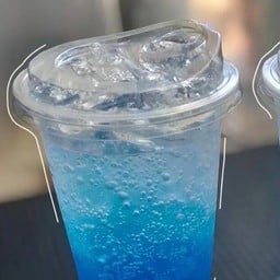 ตามสั่ง&ชา กาแฟสด ครัวหญิงอ้อม กาแฟสด&อาหารตามสั่ง