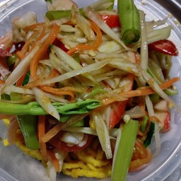 ตำหมี่กรอบ. ไทย-ปลาร้า .ระบุด้วยนะค่ะ
