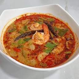 ต้มยำกุ้ง M