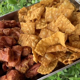 เกี๊ยวกรอบ