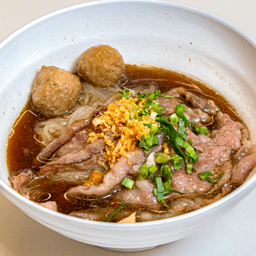 ก๋วยเตี๋ยวเนื้อวากิวเสือพ่นไฟ