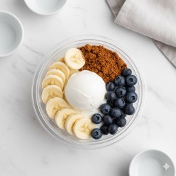 Greek Biscoff Blueberry & banana