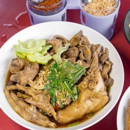 ก๋วยเตี๋ยวไก่มะระบุฟเฟต์(ยิ้ม บางกรวย) บางกรวย