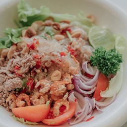 ยำวุ้นเส้นโบราณ